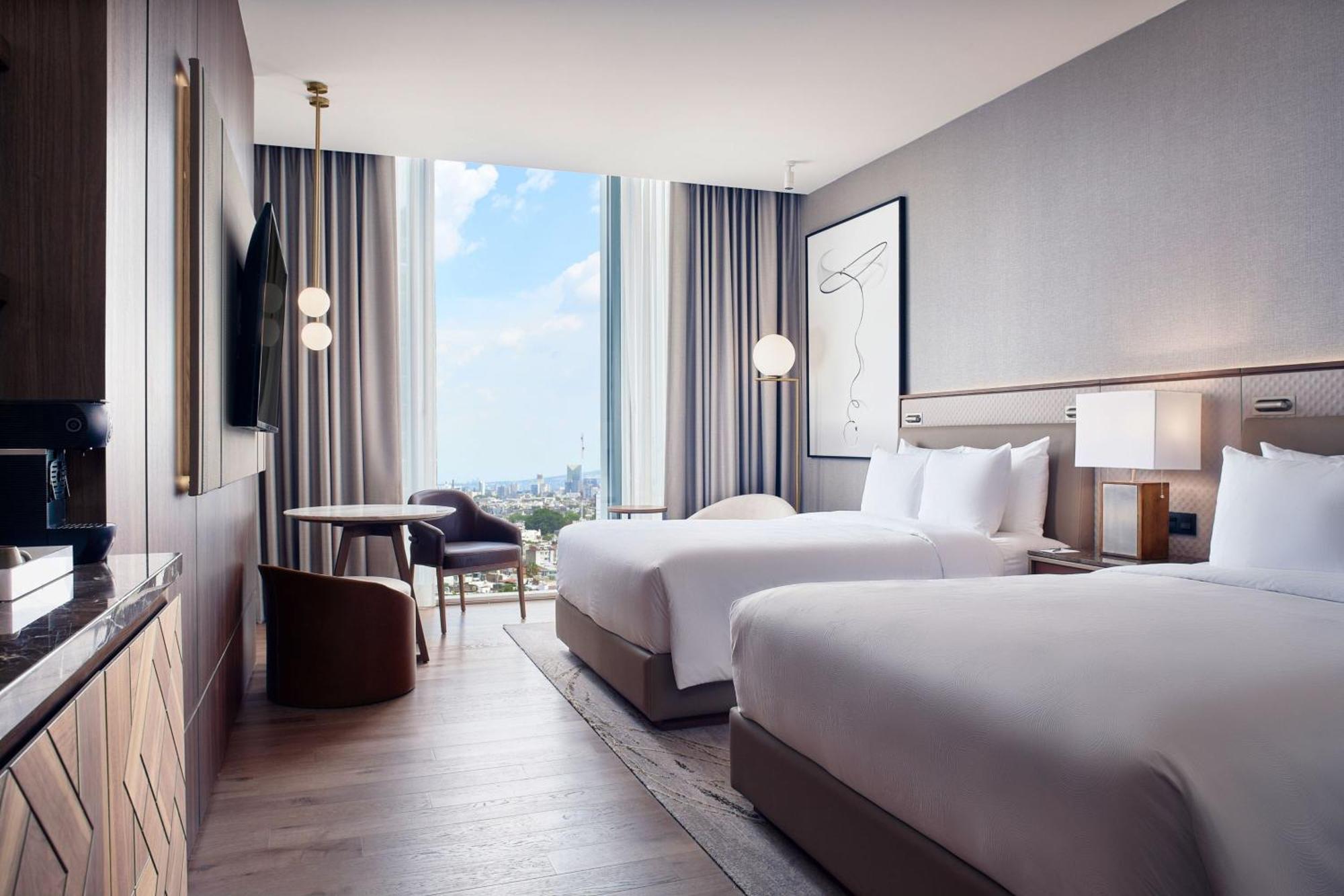 Jw Marriott Hotel غوادالاجارا المظهر الخارجي الصورة