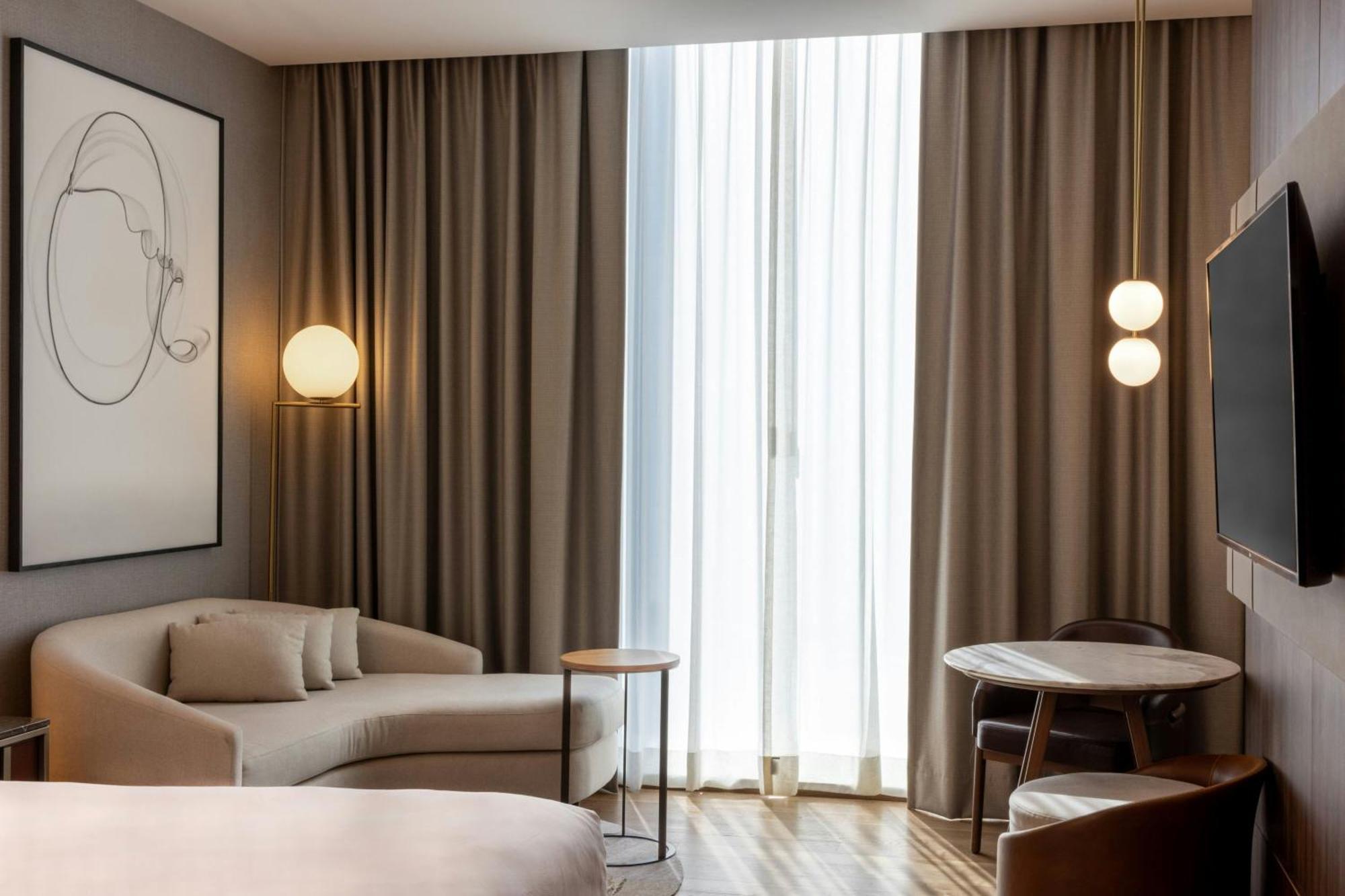 Jw Marriott Hotel غوادالاجارا المظهر الخارجي الصورة