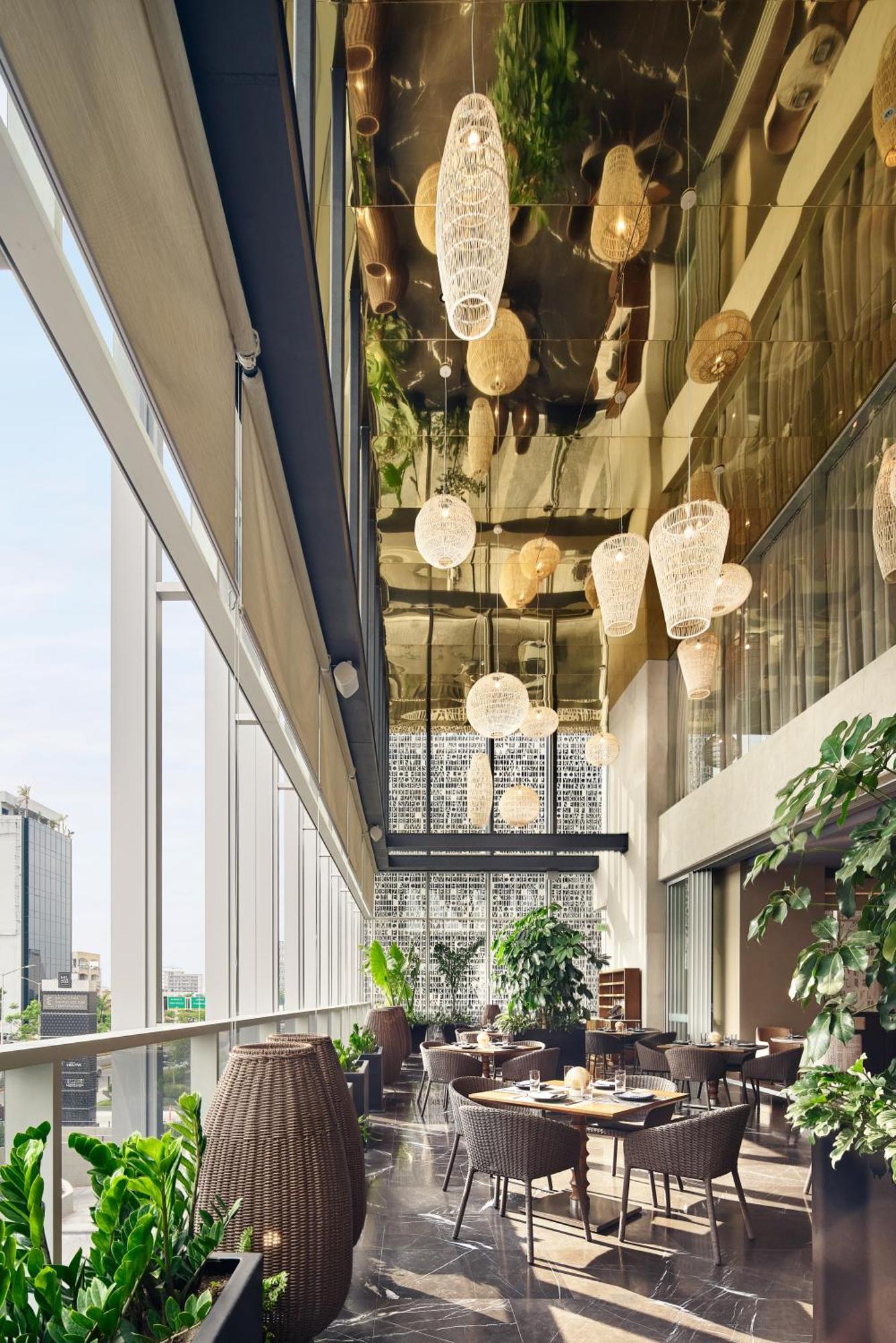 Jw Marriott Hotel غوادالاجارا المظهر الخارجي الصورة